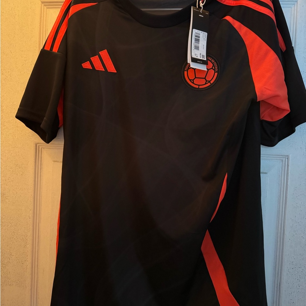 Adidas MENS NWT Columbia Soccer Jersey - Red & Black